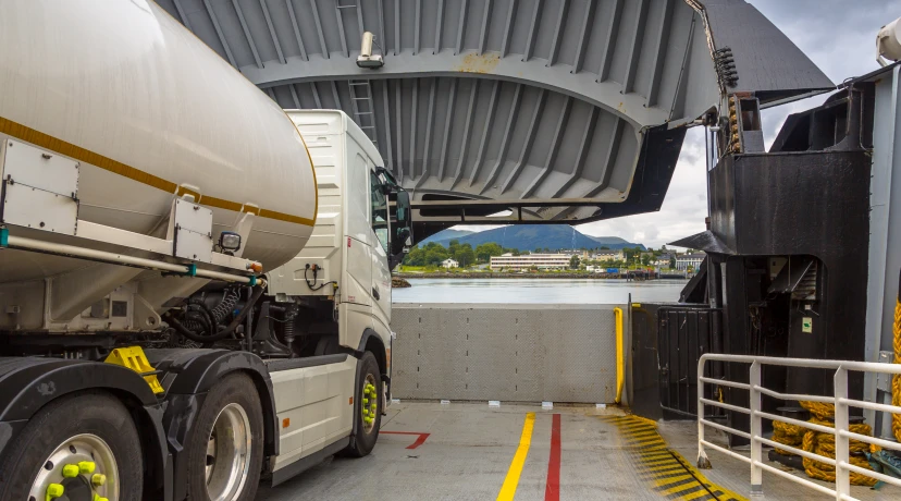 LPG tank truck loading station for thin, volatile fluid transfer